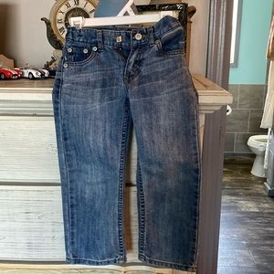 Boys light wash Levi jeans. Size 4T
